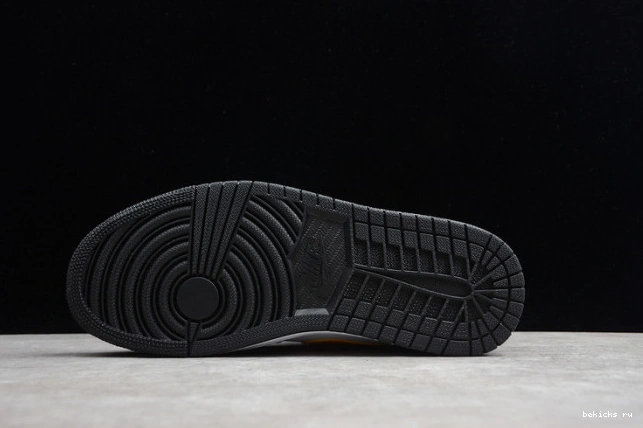 Reps 554724-125 mid air jordan multi-color 1 0406